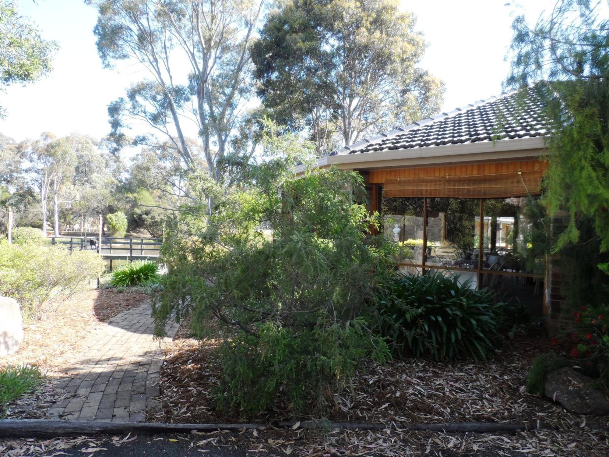 Magdala Motor Lodge & Lakeside Restaurant Stawell Ngoại thất bức ảnh